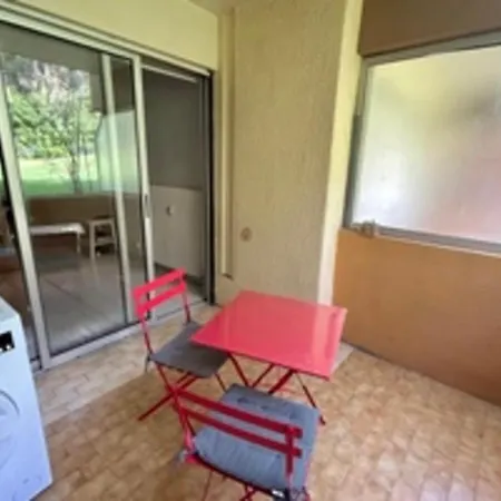In Complex With Pool And Tennis Court * Nizza