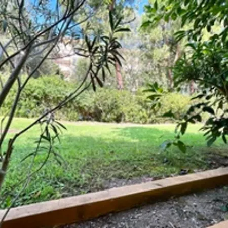 In Complex With Pool And Tennis Court Appartamento